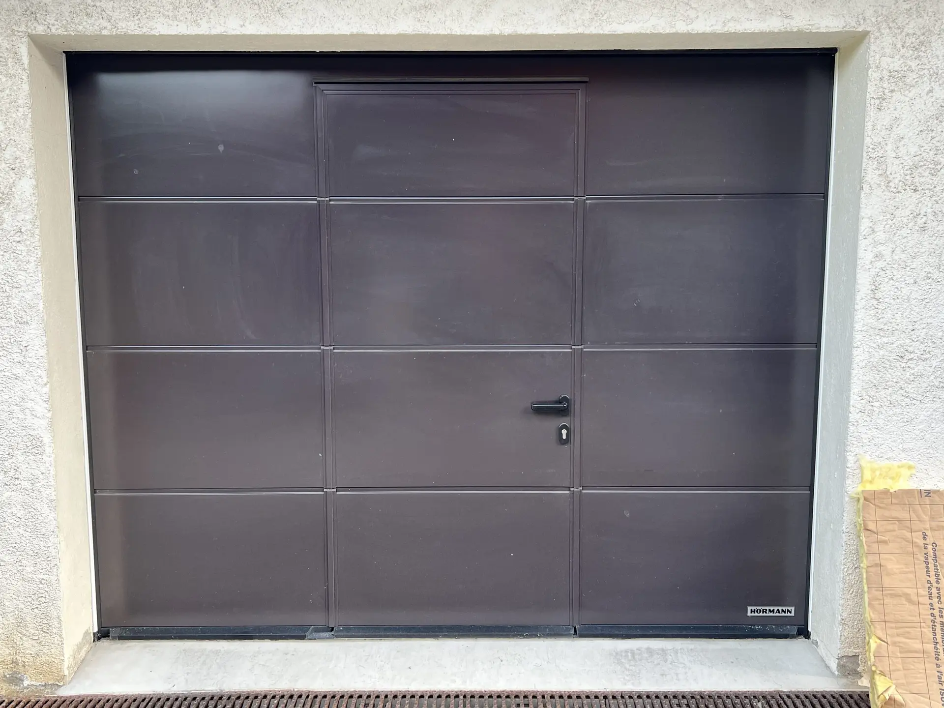 Porte de garage sectionnelle résidentielle
